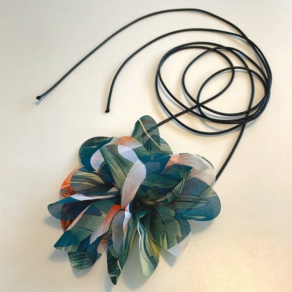 Semi Sheer Tropical Print Fabric Flower Choker with Long Leatherette Cor… - Picture 5 of 5